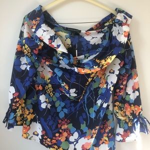 Cute flower printed Banana Republic top